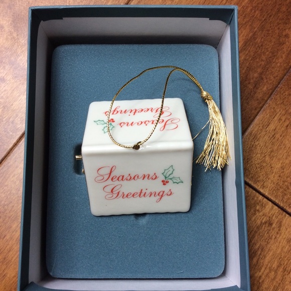 Collectible Lenox garden bird house ornaments - Picture 5 of 6